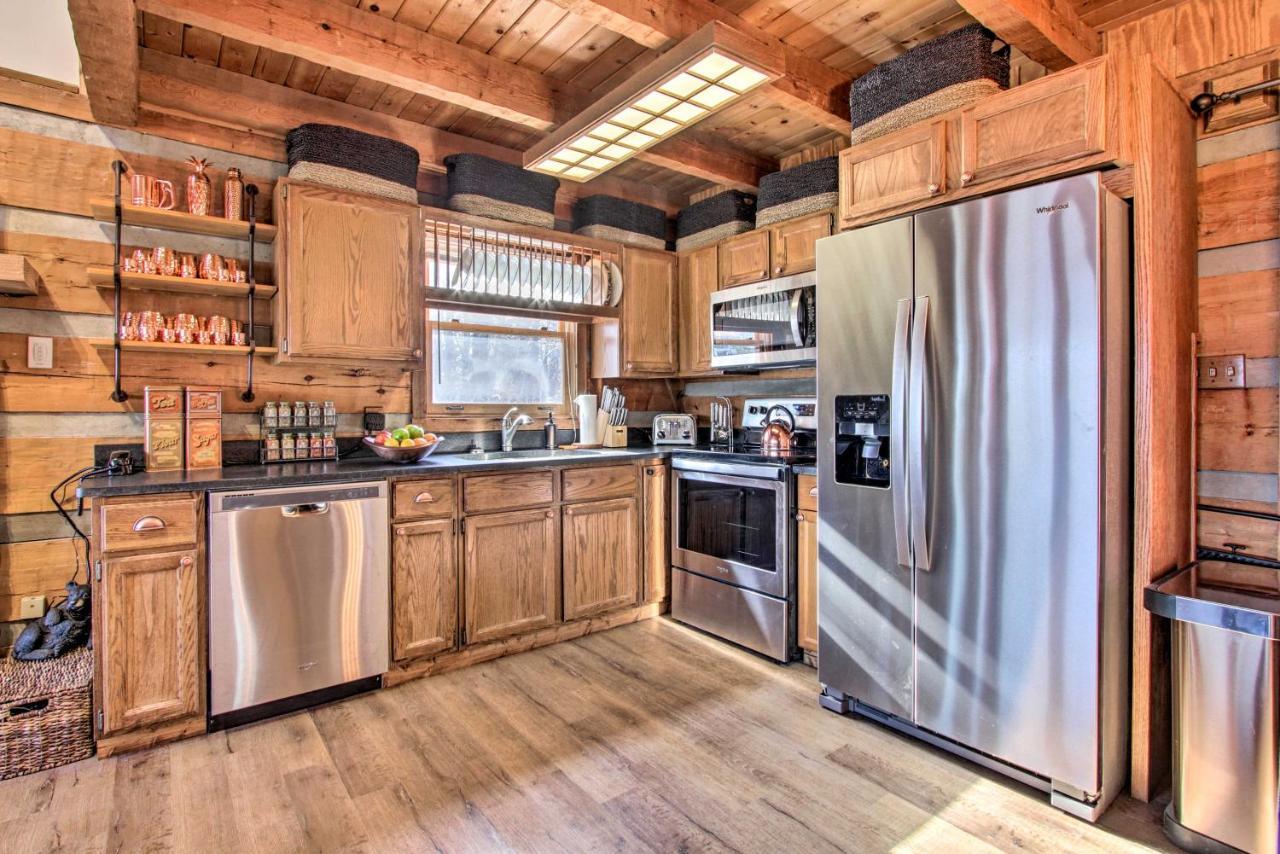 Panoramic-View Gatlinburg Cabin With Private Hot Tub Экстерьер фото